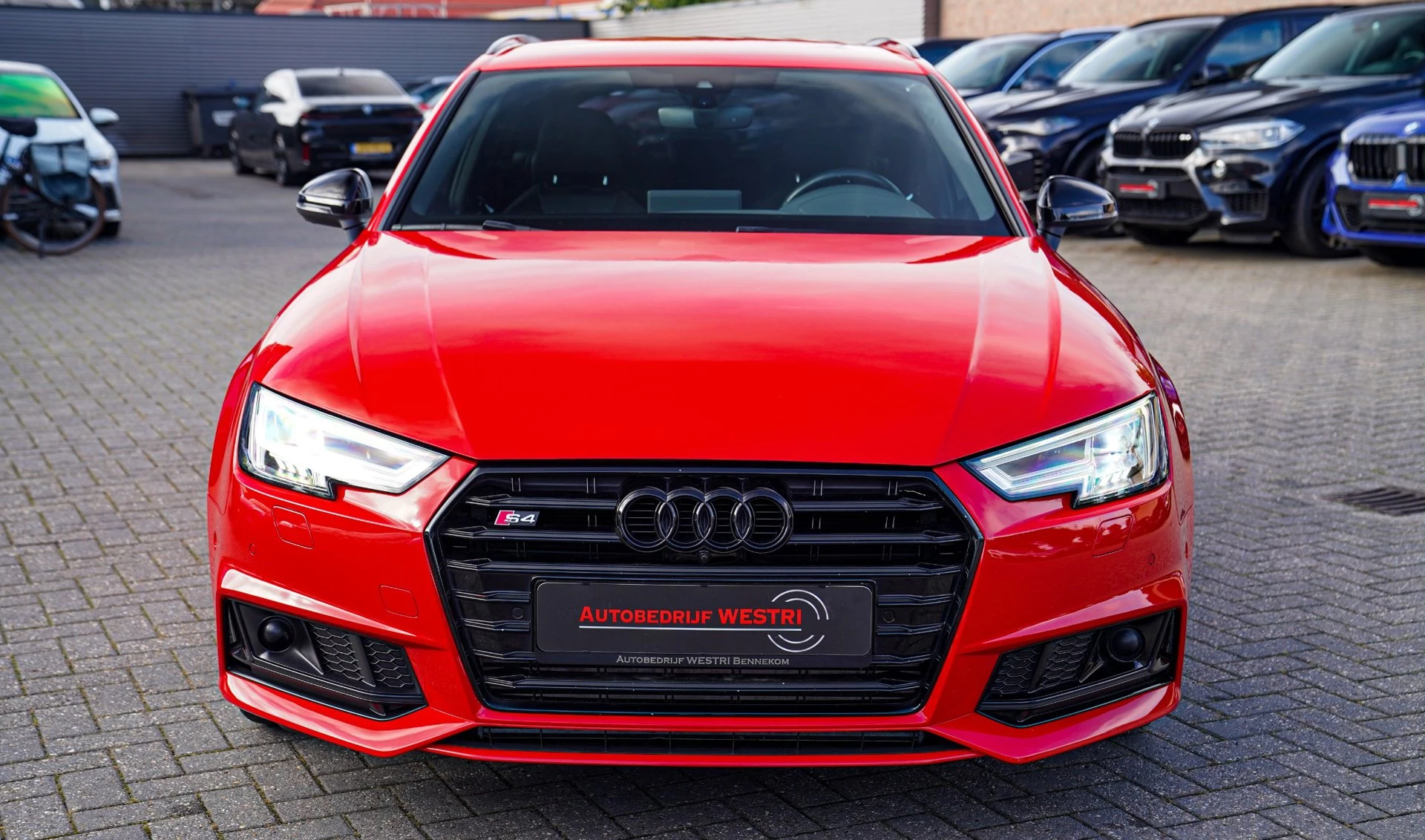 Hoofdafbeelding Audi S4