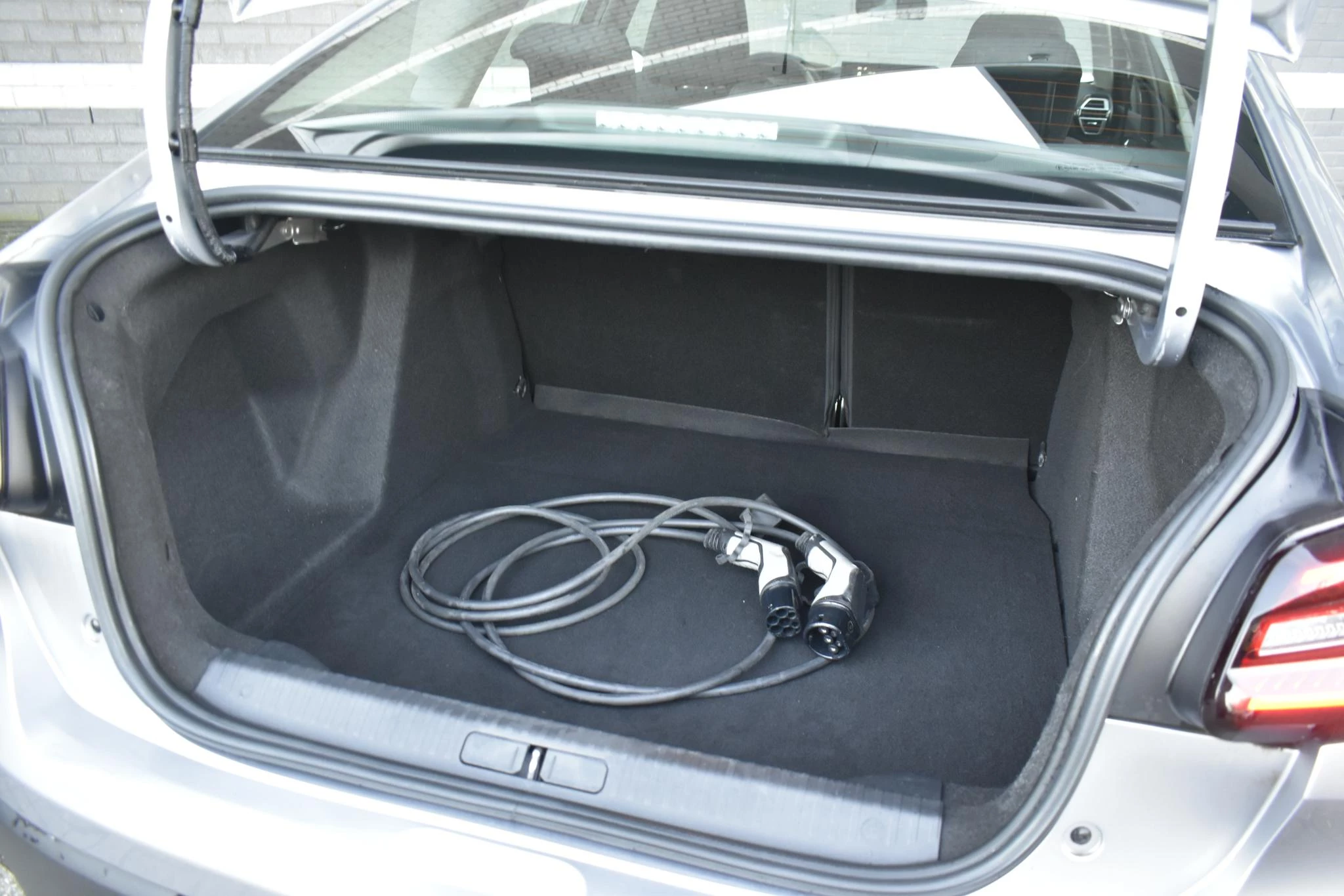 Hoofdafbeelding Citroën ë-C4 X