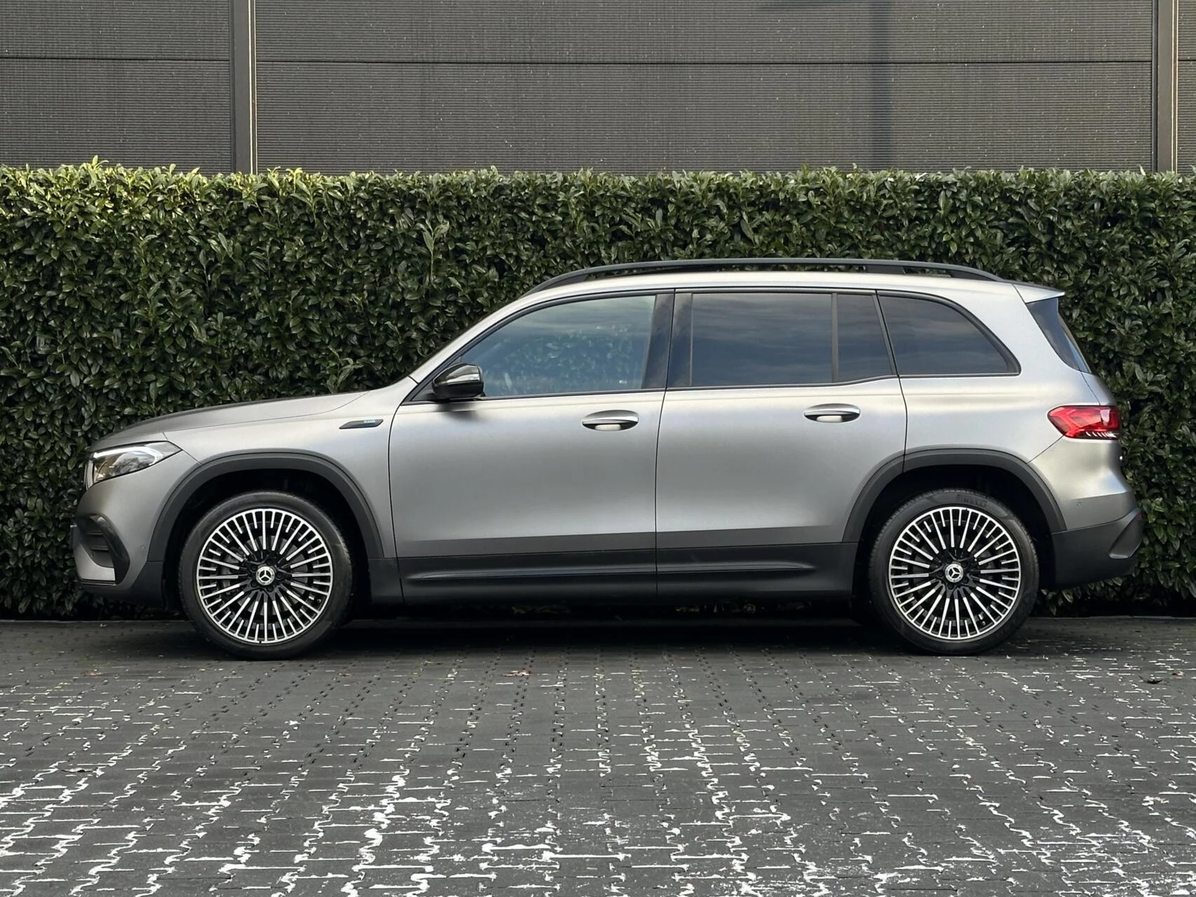 Hoofdafbeelding Mercedes-Benz EQB