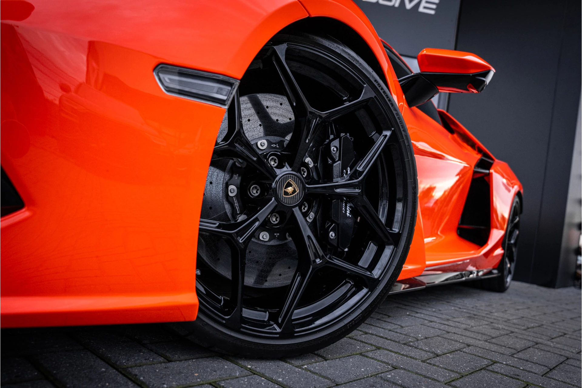 Hoofdafbeelding Lamborghini Revuelto