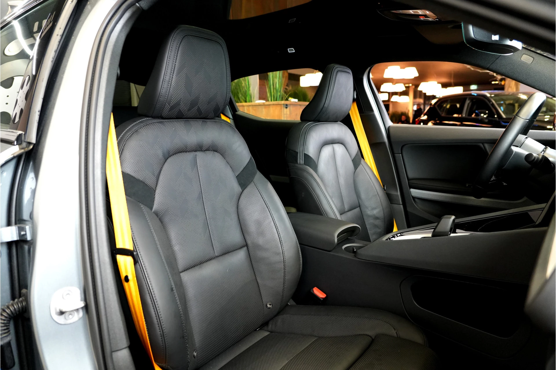 Hoofdafbeelding Polestar 2