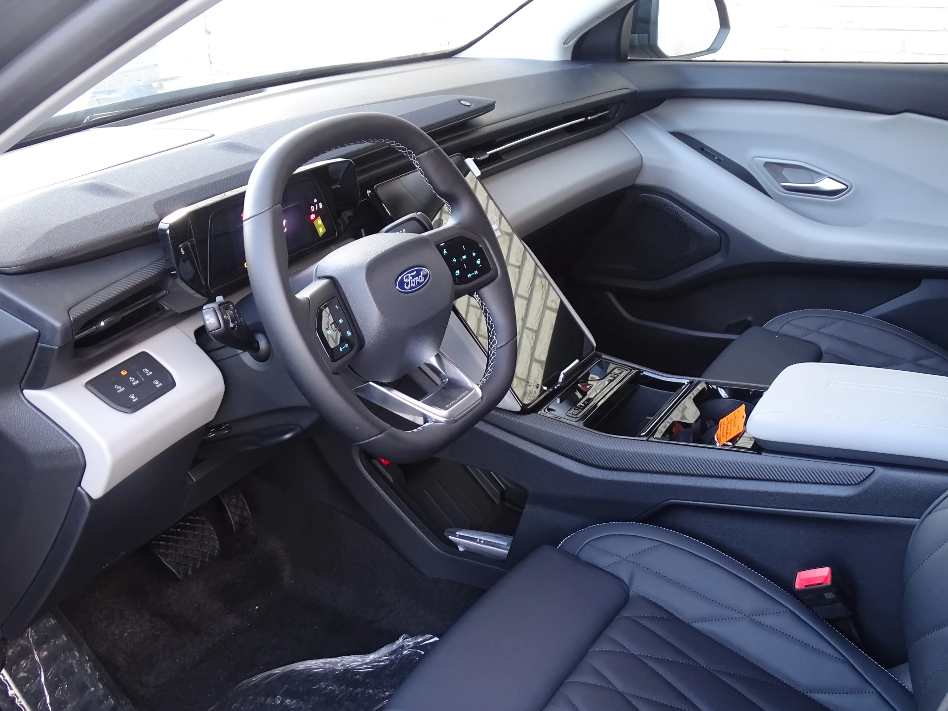 Hoofdafbeelding Ford Explorer