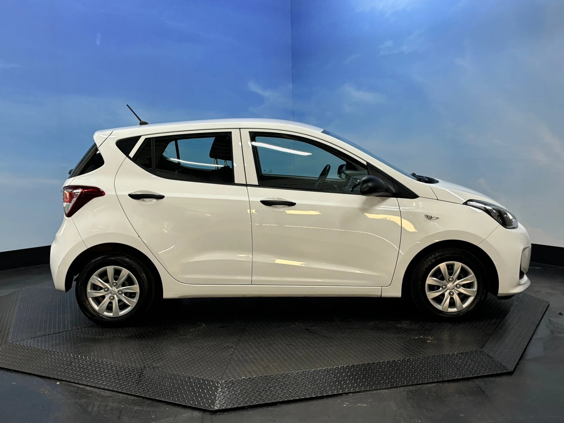 Hoofdafbeelding Hyundai i10