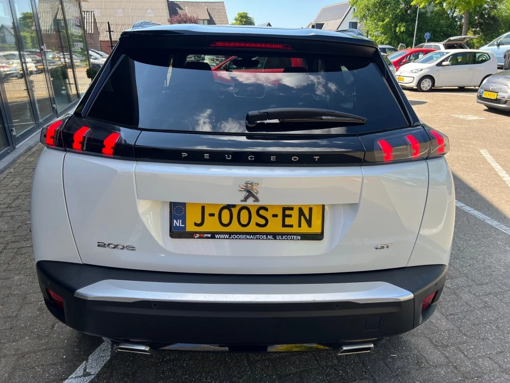 Hoofdafbeelding Peugeot 2008