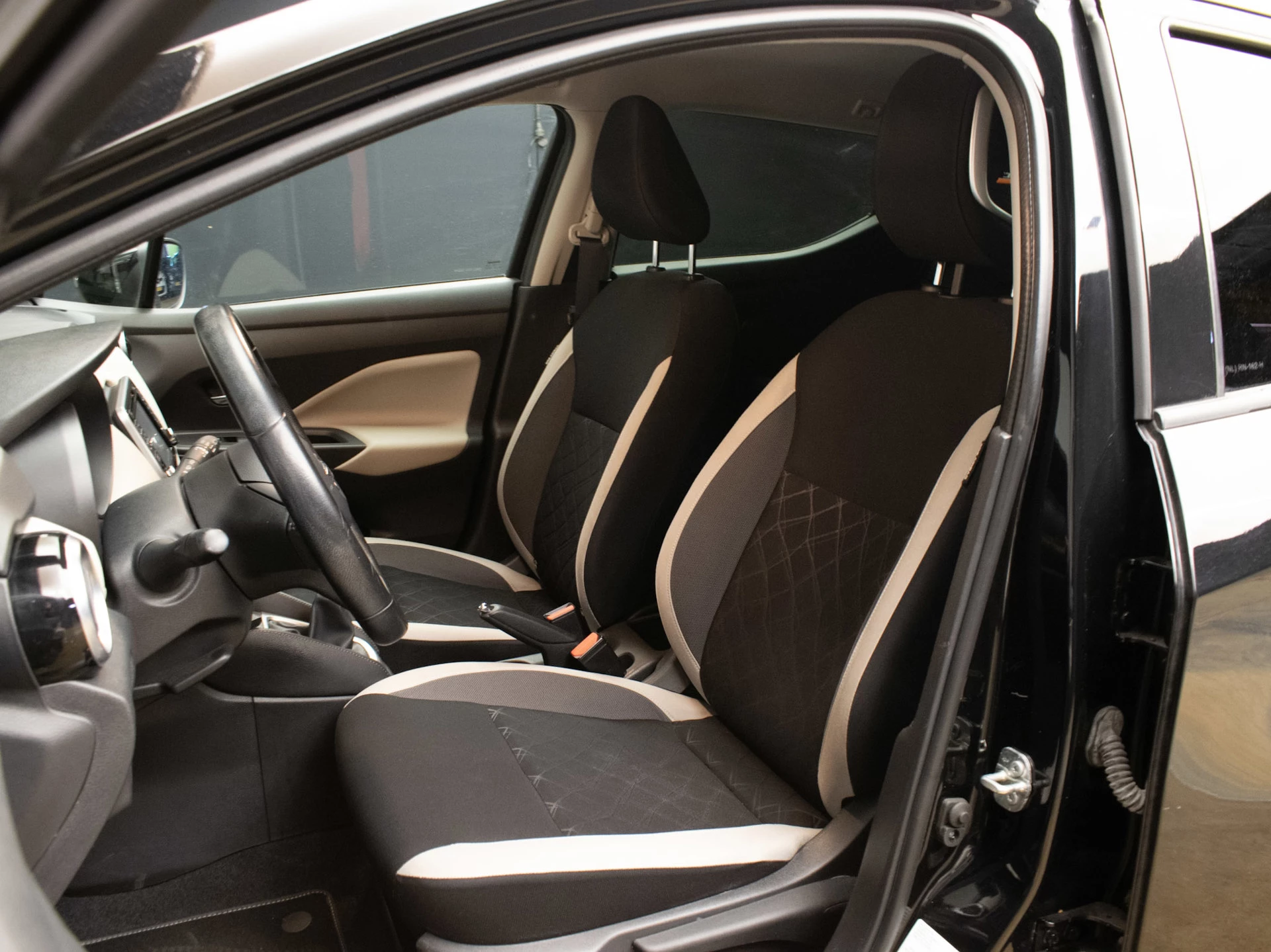 Hoofdafbeelding Nissan Micra