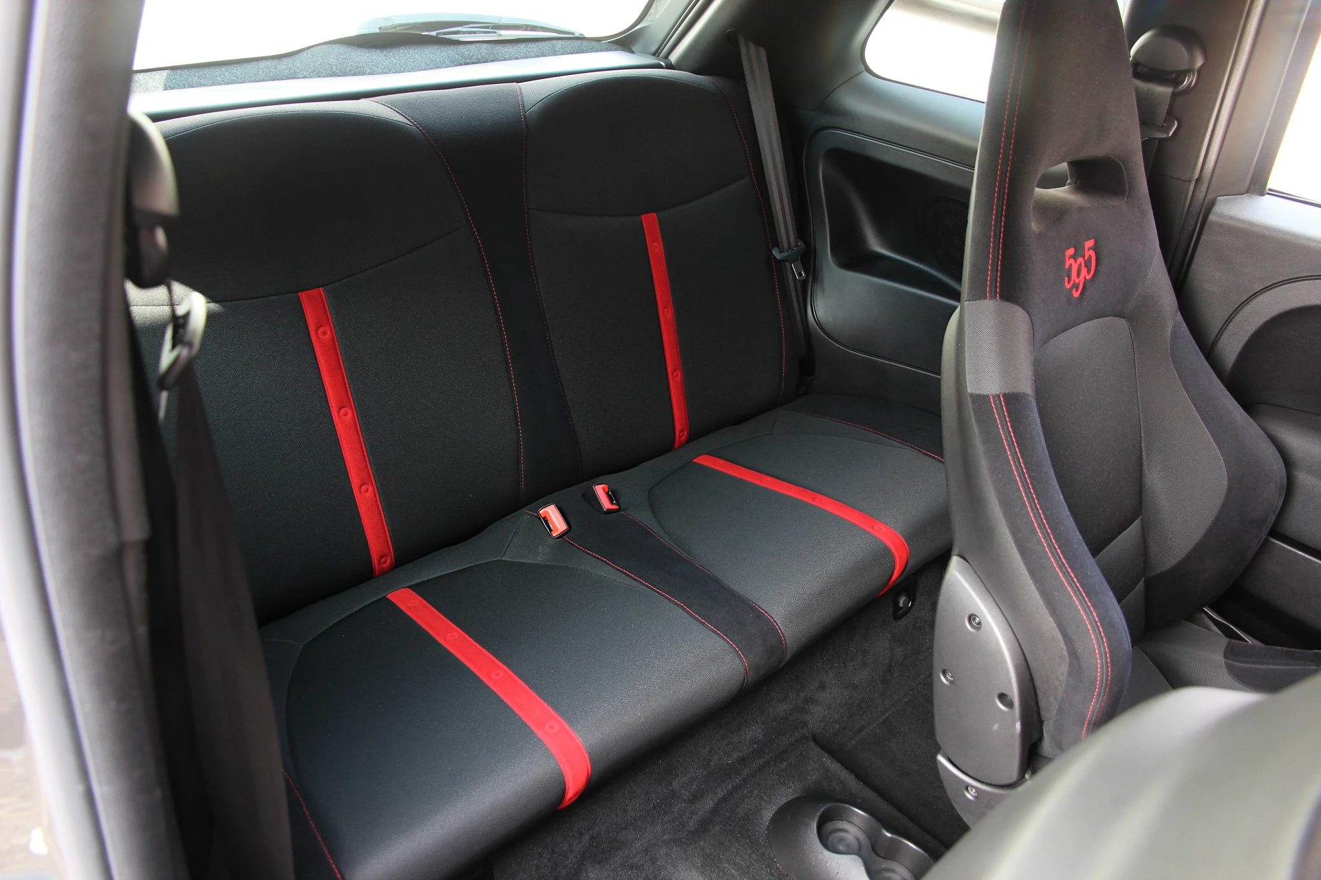 Hoofdafbeelding Abarth 595