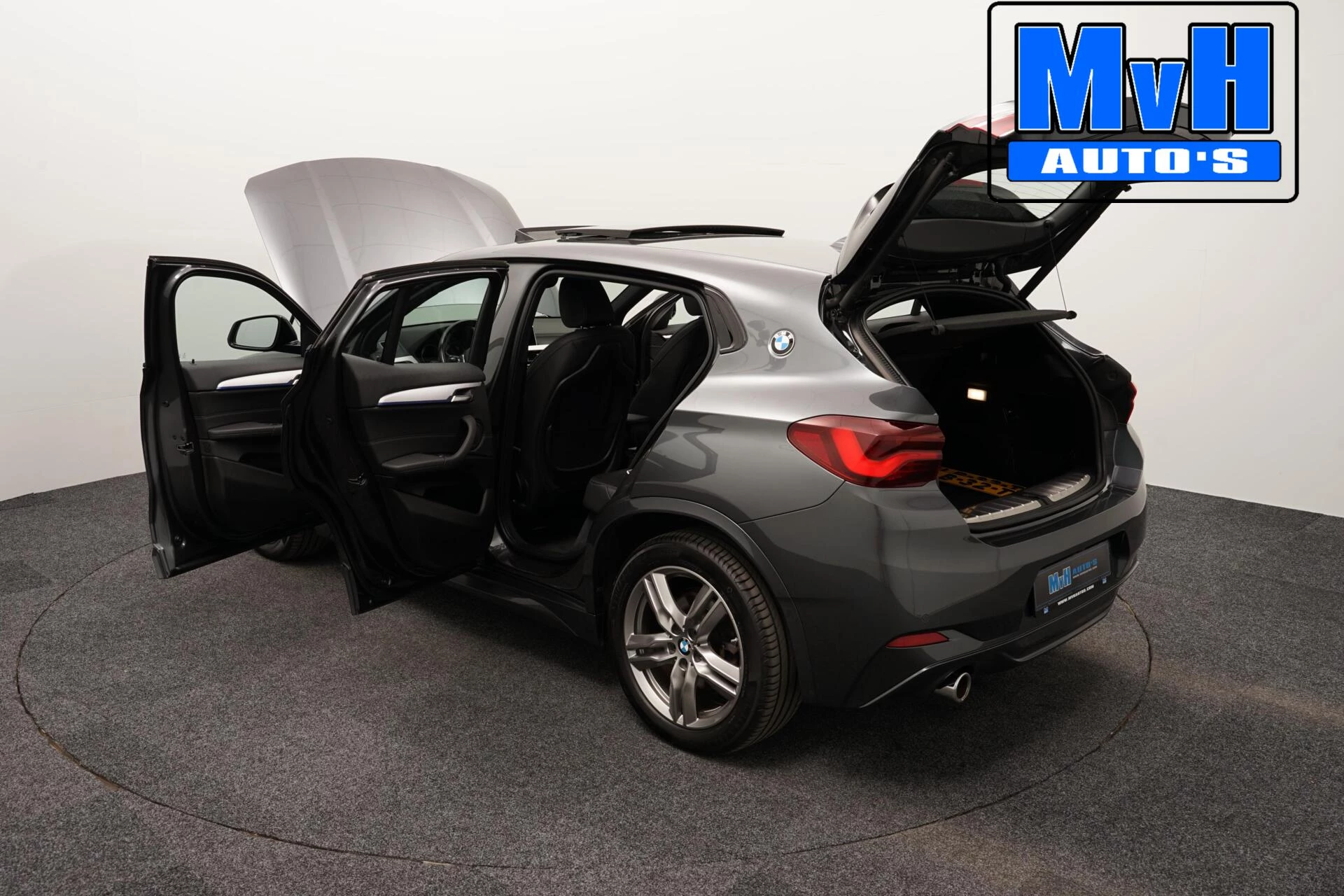Hoofdafbeelding BMW X2