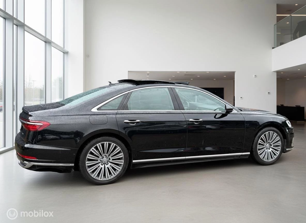Hoofdafbeelding Audi A8