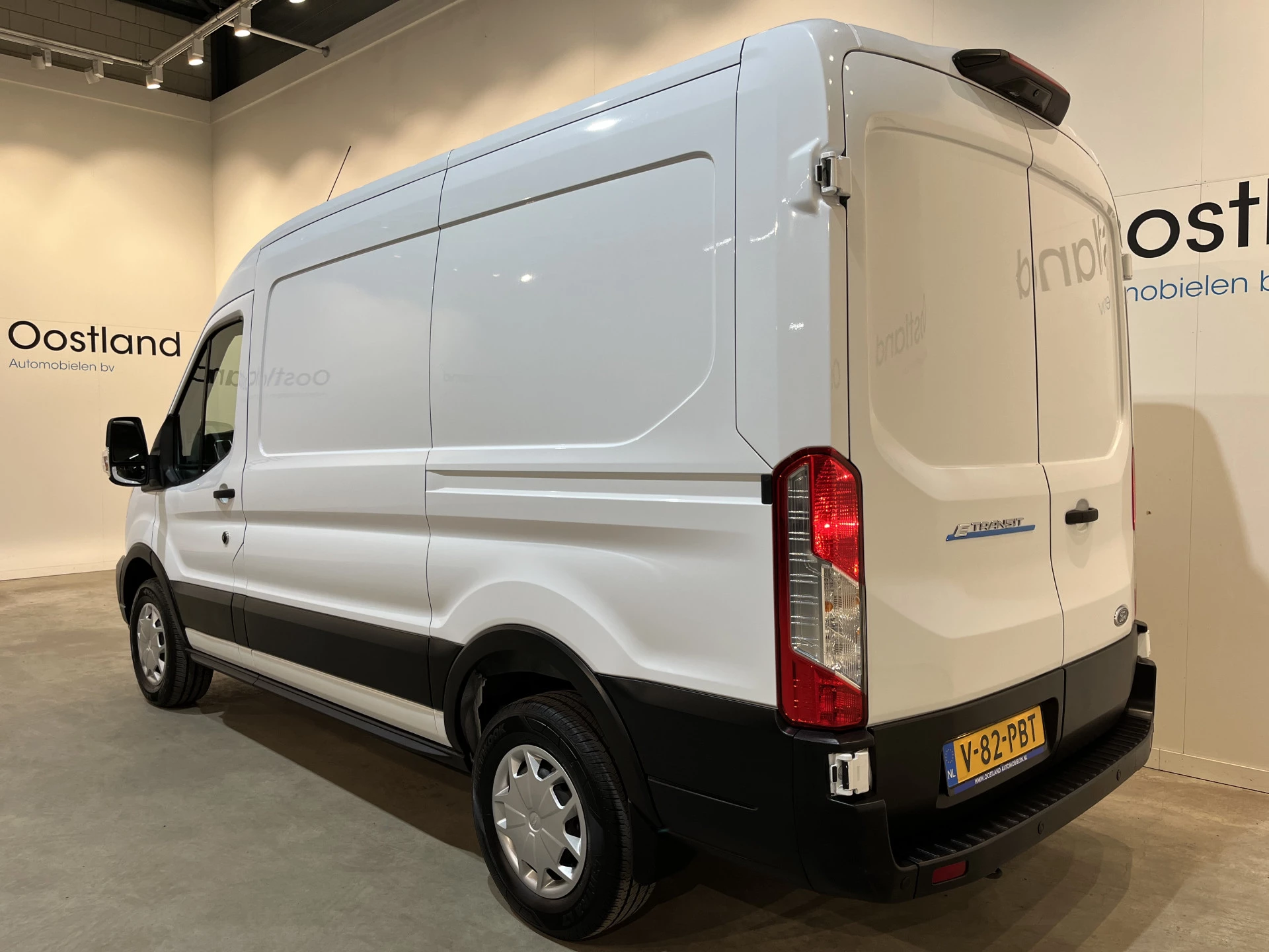 Hoofdafbeelding Ford E-Transit