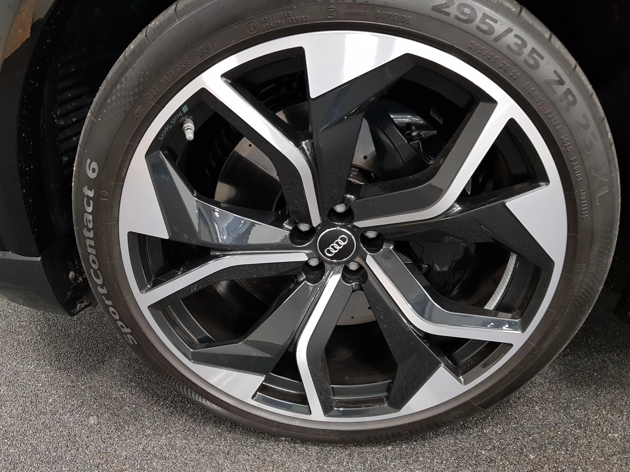 Hoofdafbeelding Audi Q8