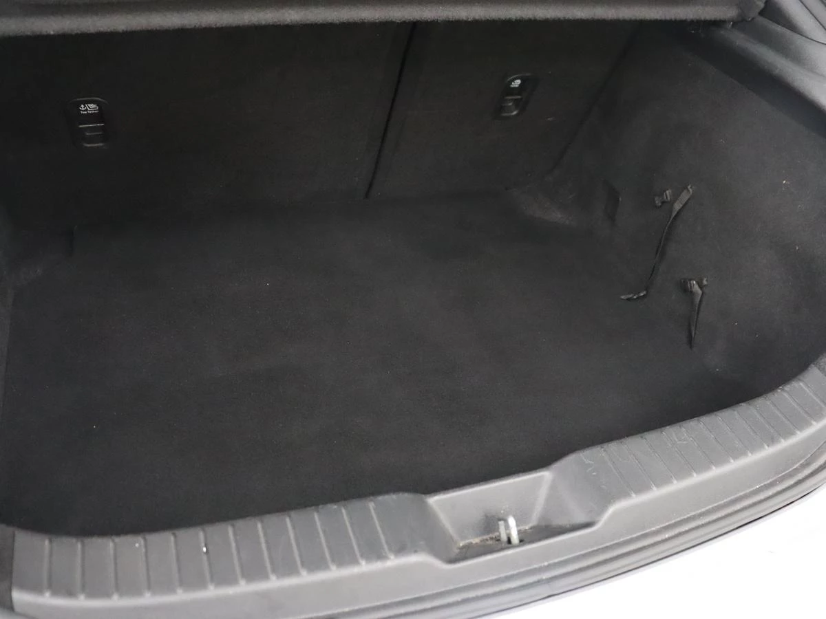 Hoofdafbeelding Mazda 3