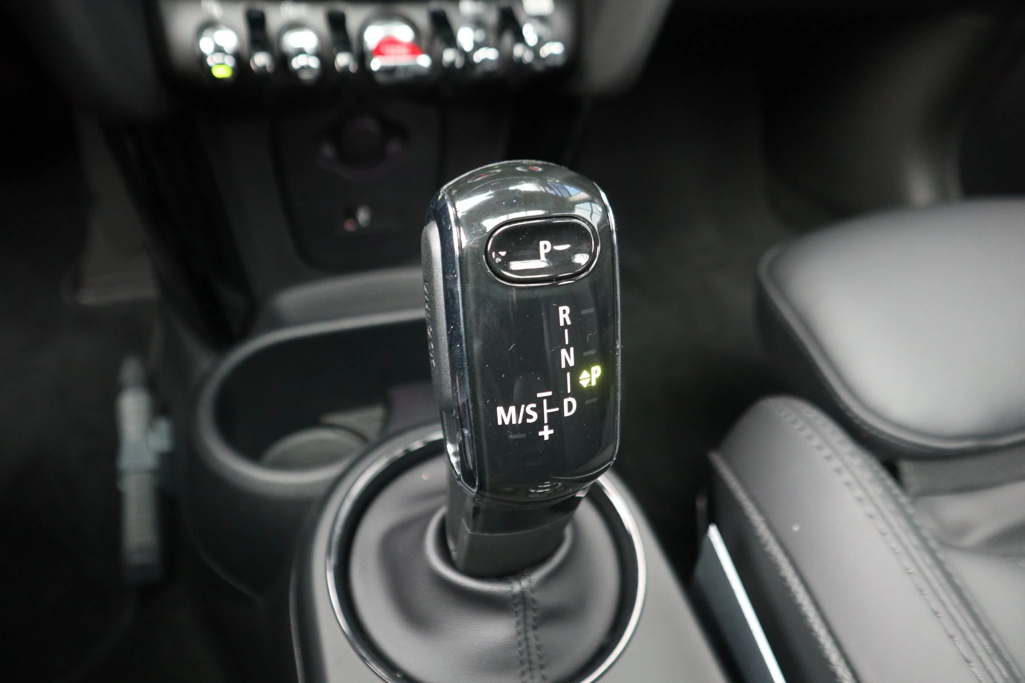 Hoofdafbeelding MINI 5-deurs