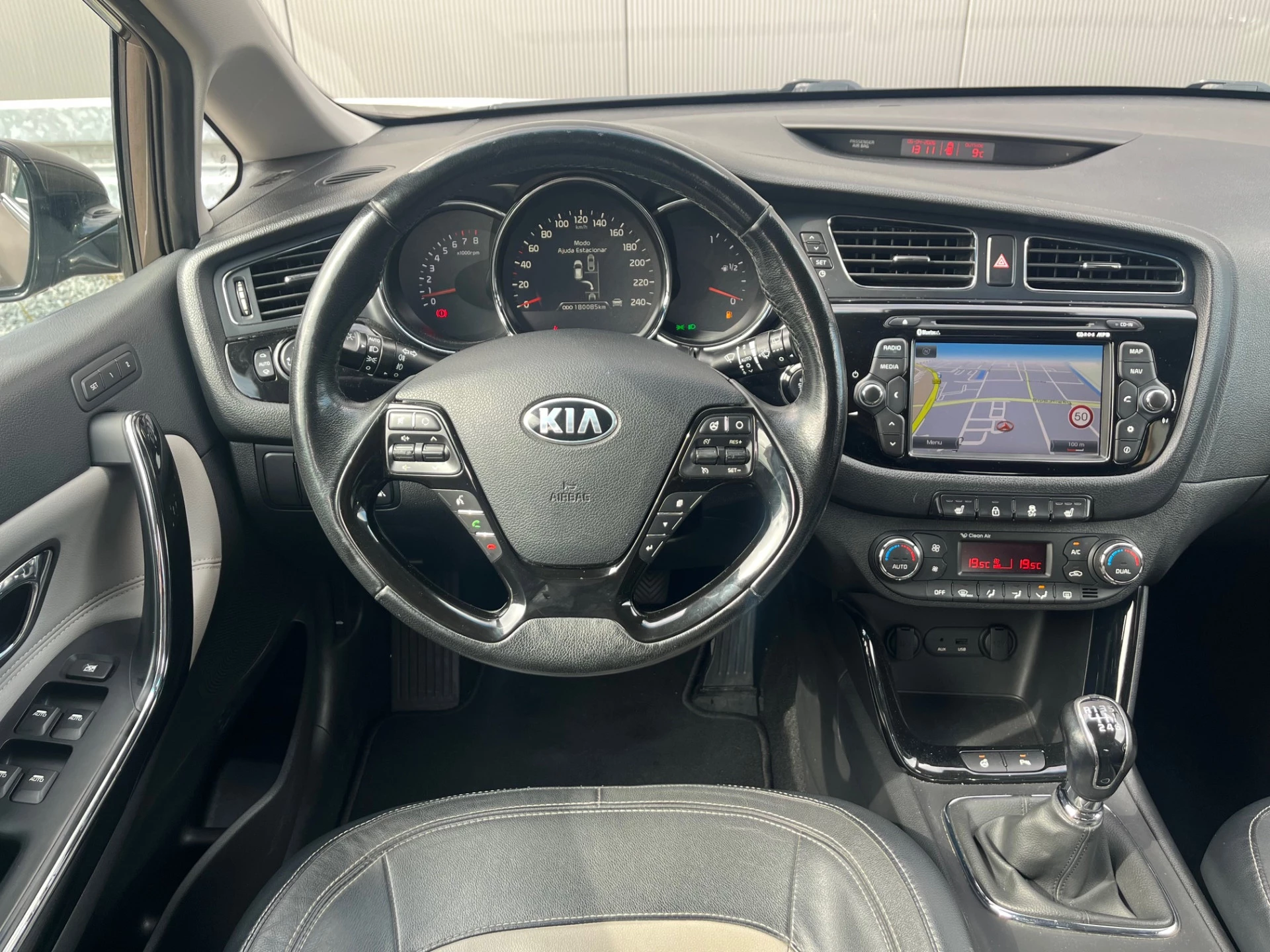 Hoofdafbeelding Kia cee'd