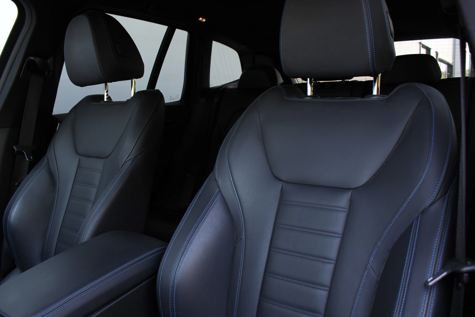 Hoofdafbeelding BMW iX3