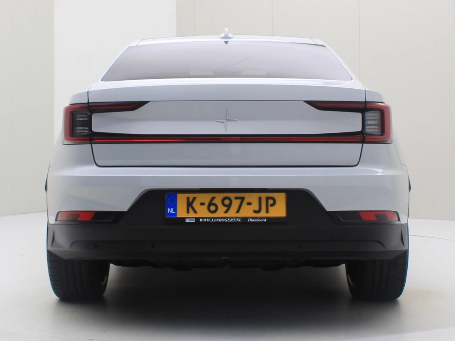 Hoofdafbeelding Polestar 2