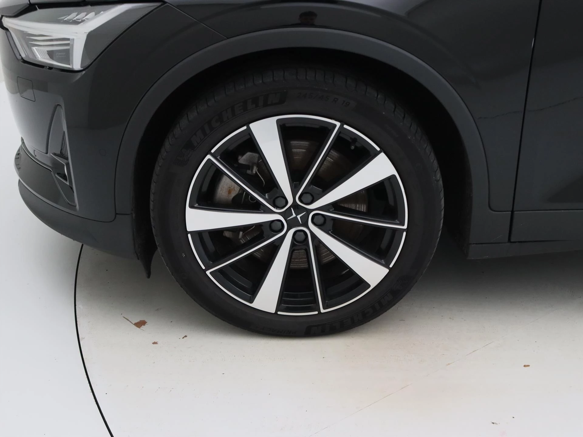 Hoofdafbeelding Polestar 2