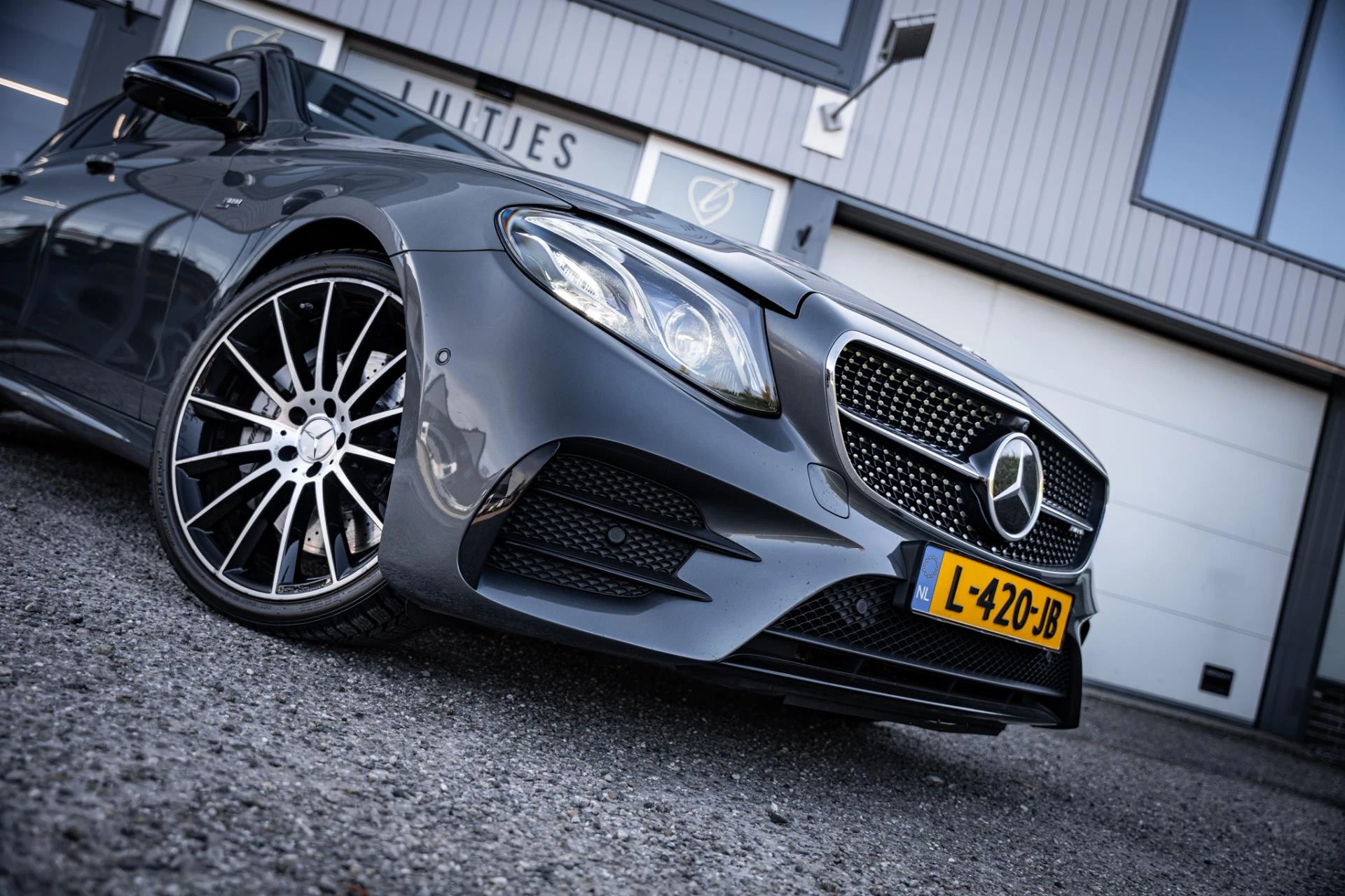 Hoofdafbeelding Mercedes-Benz E-Klasse