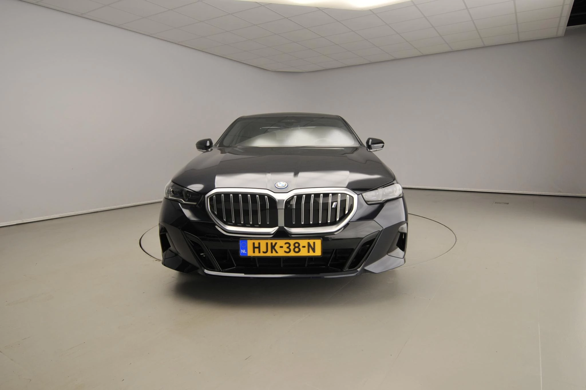 Hoofdafbeelding BMW i5