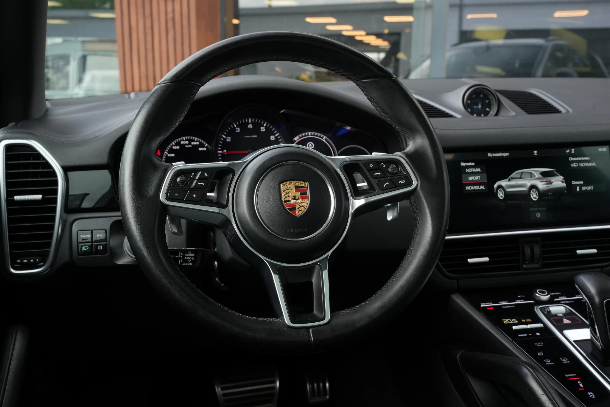Hoofdafbeelding Porsche Cayenne