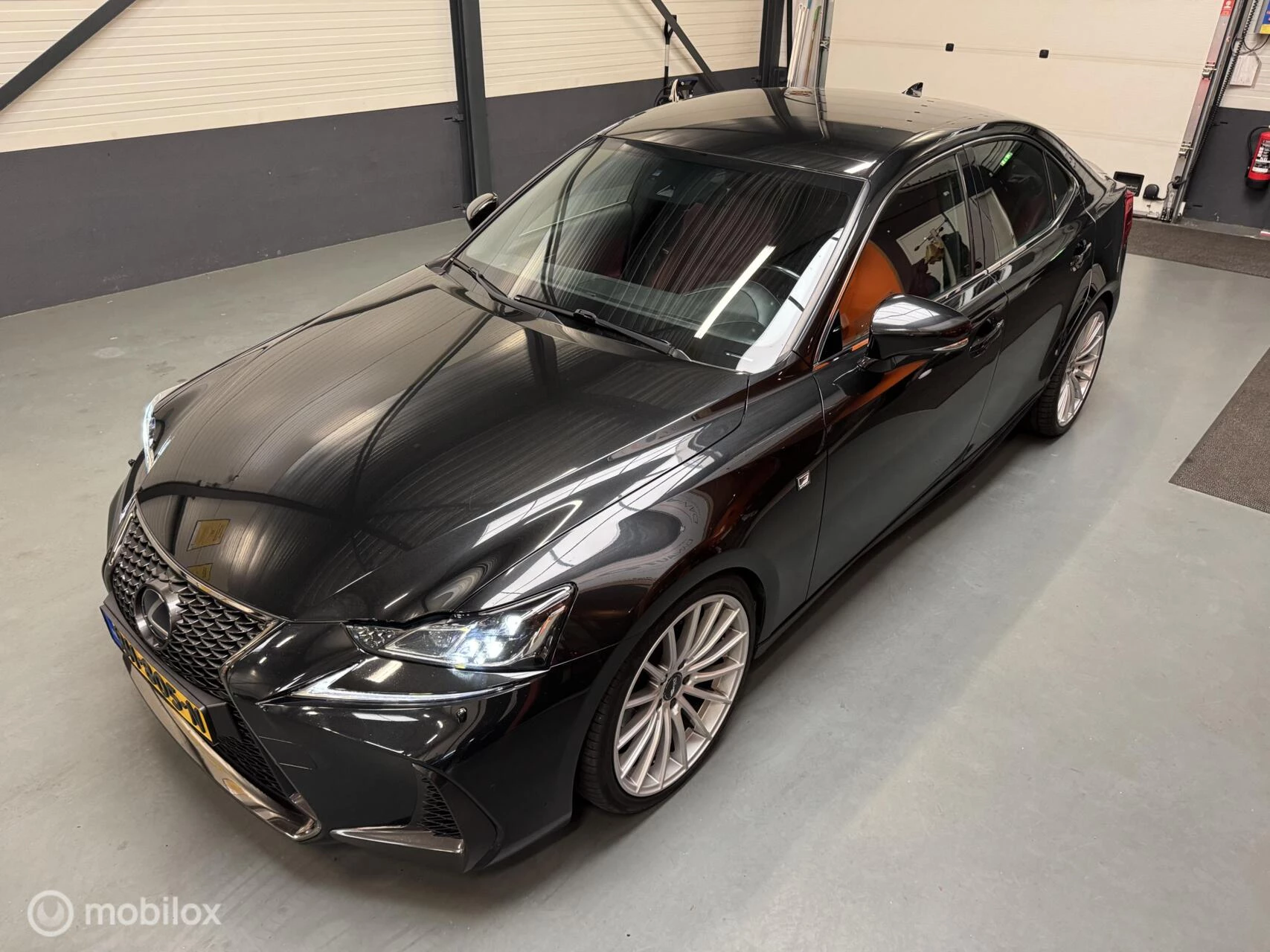 Hoofdafbeelding Lexus IS