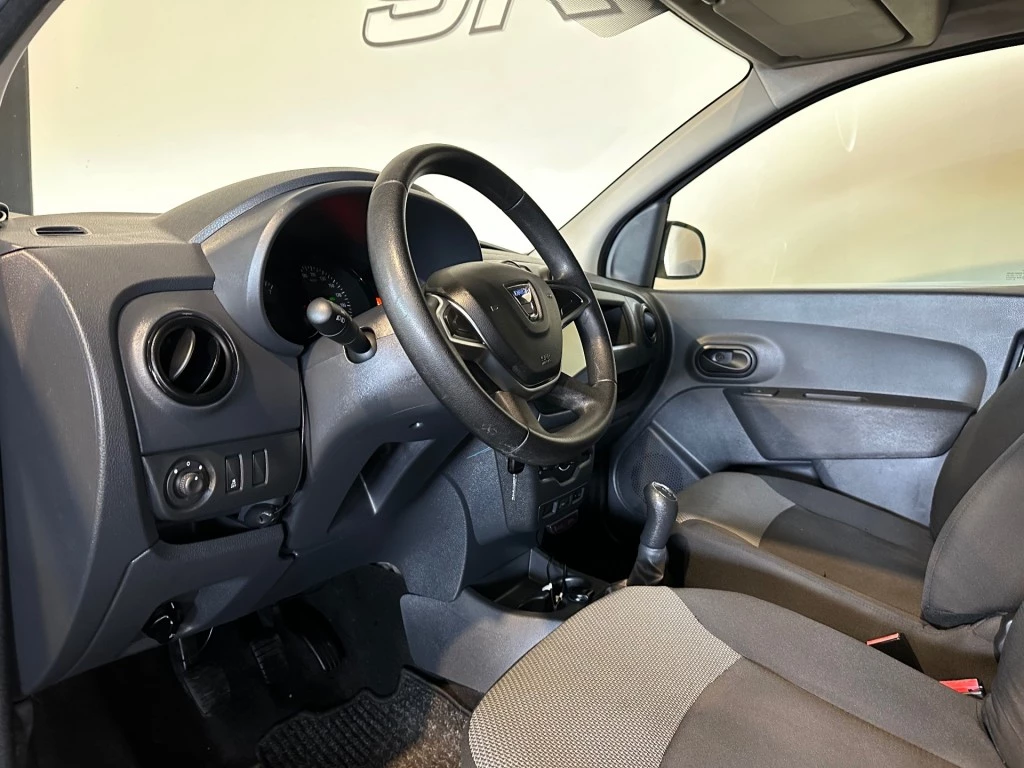 Hoofdafbeelding Dacia Dokker