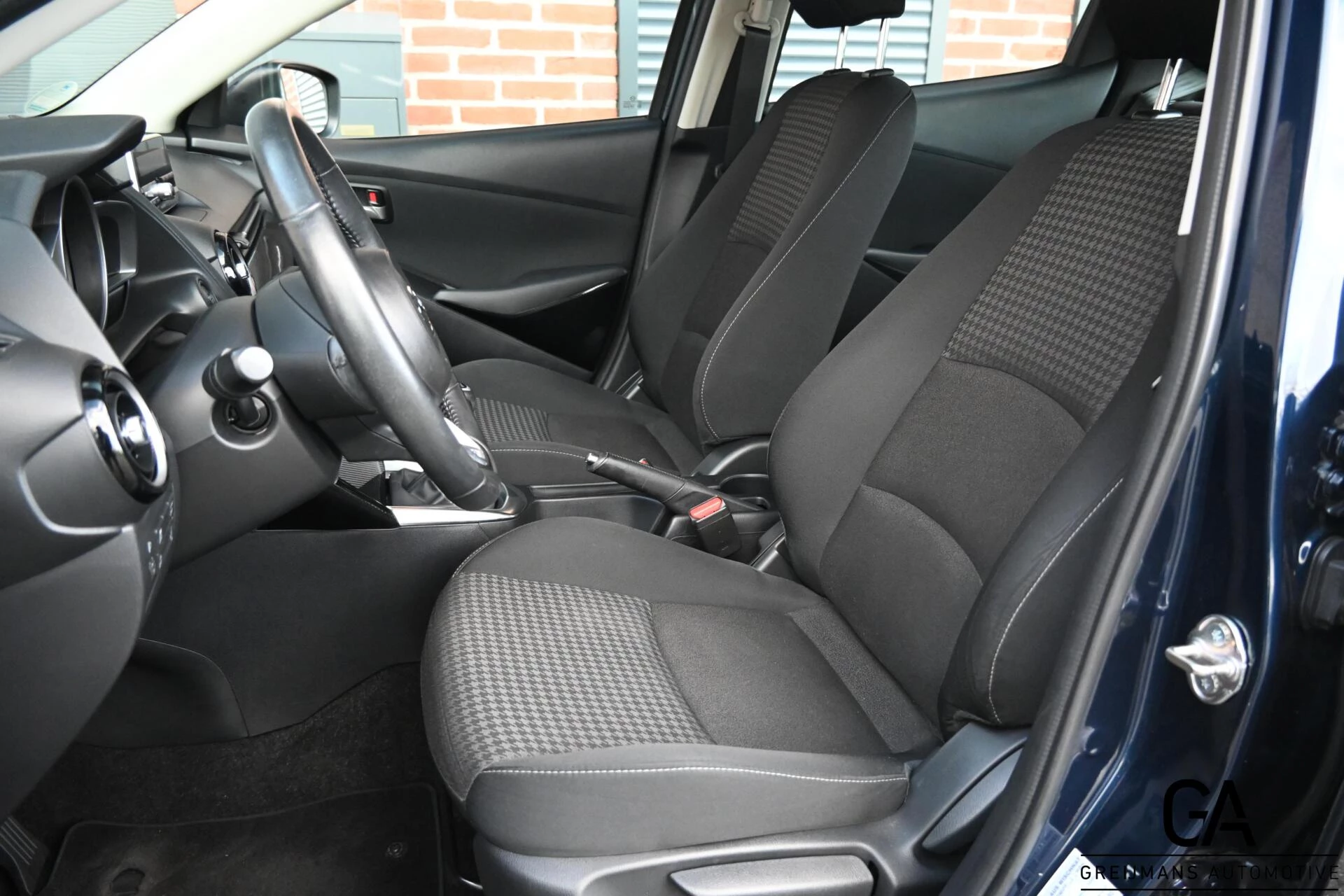 Hoofdafbeelding Mazda 2