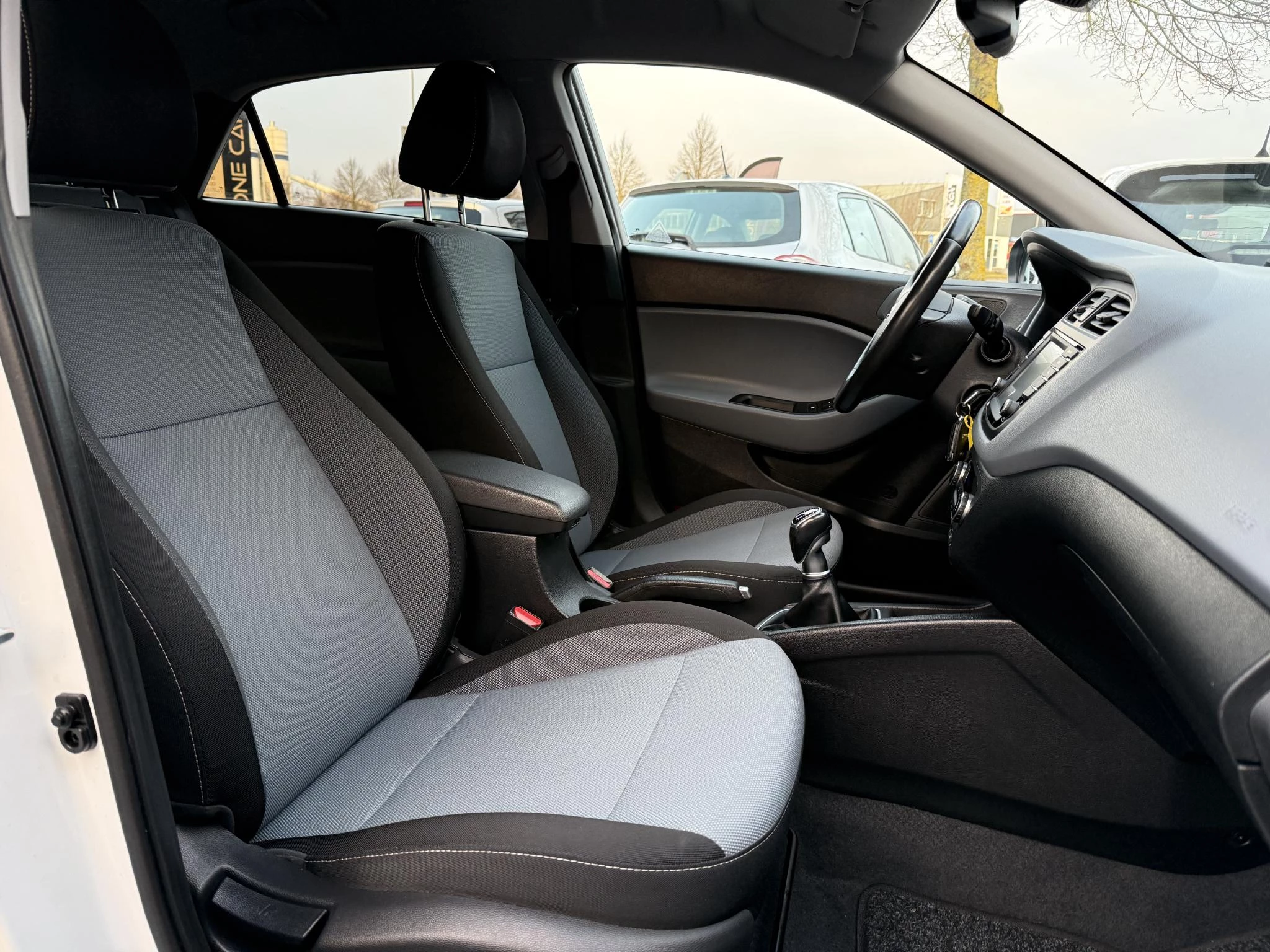 Hoofdafbeelding Hyundai i20