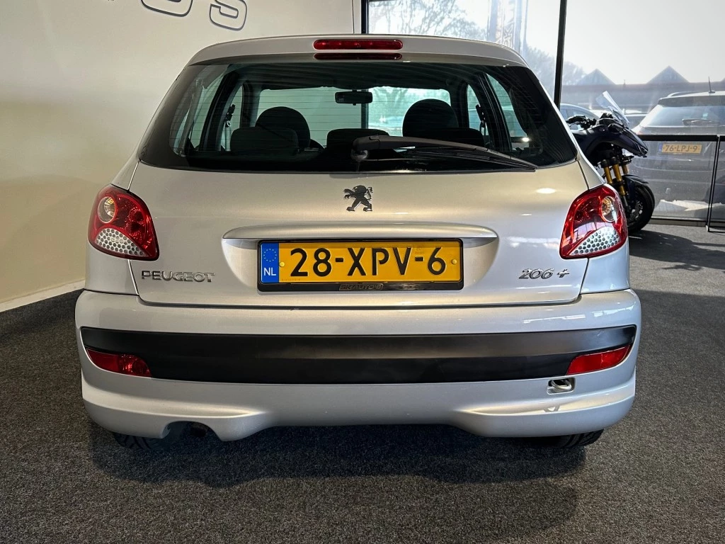 Hoofdafbeelding Peugeot 206