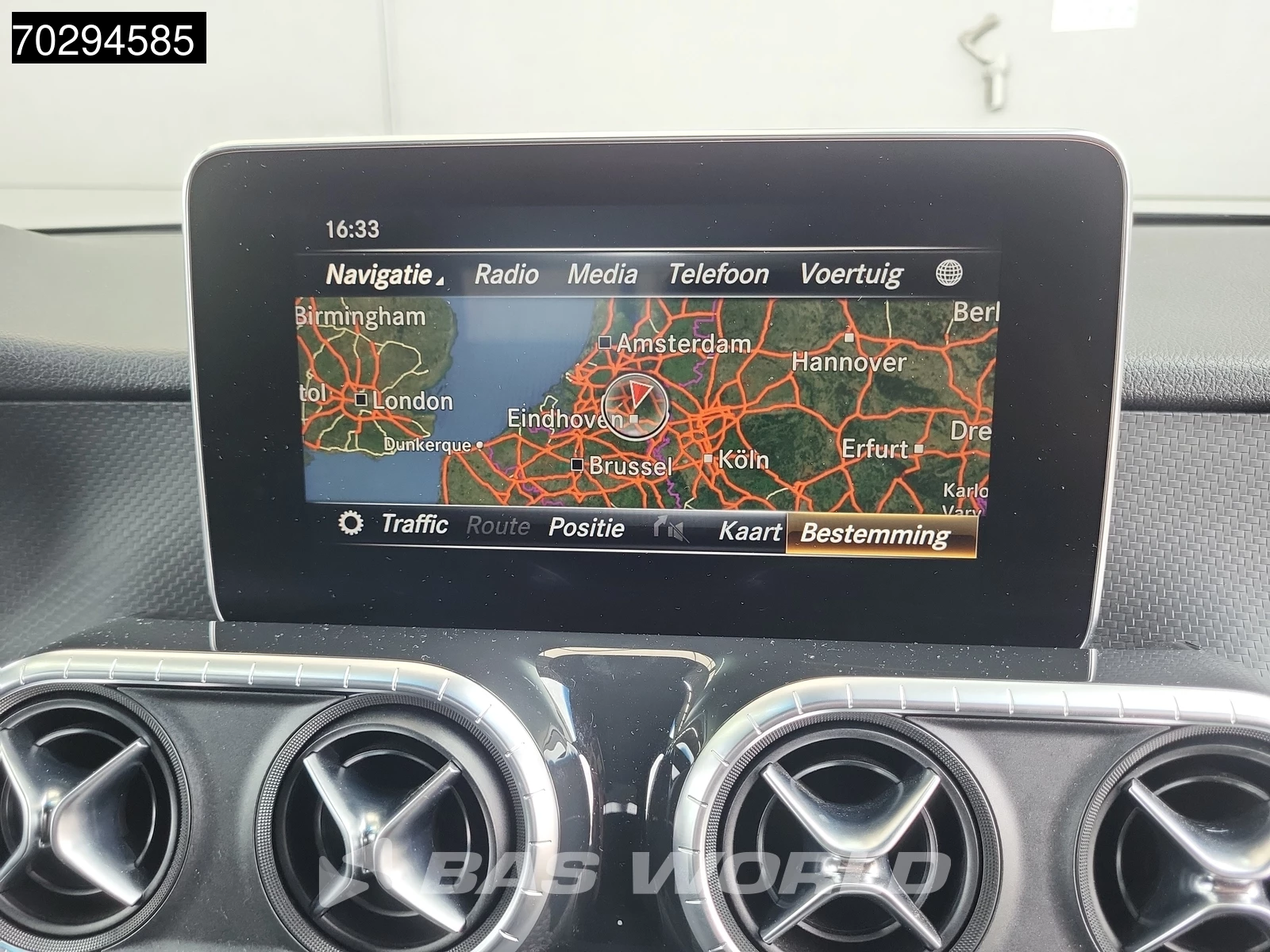 Hoofdafbeelding Mercedes-Benz X-Klasse