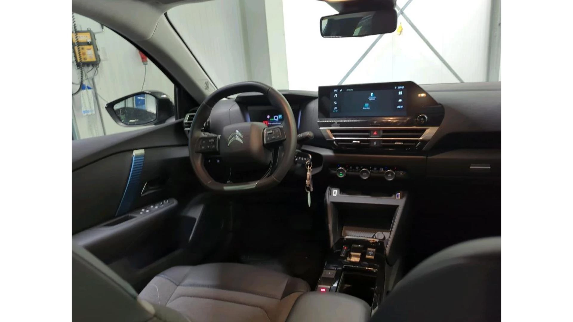 Hoofdafbeelding Citroën ë-C4