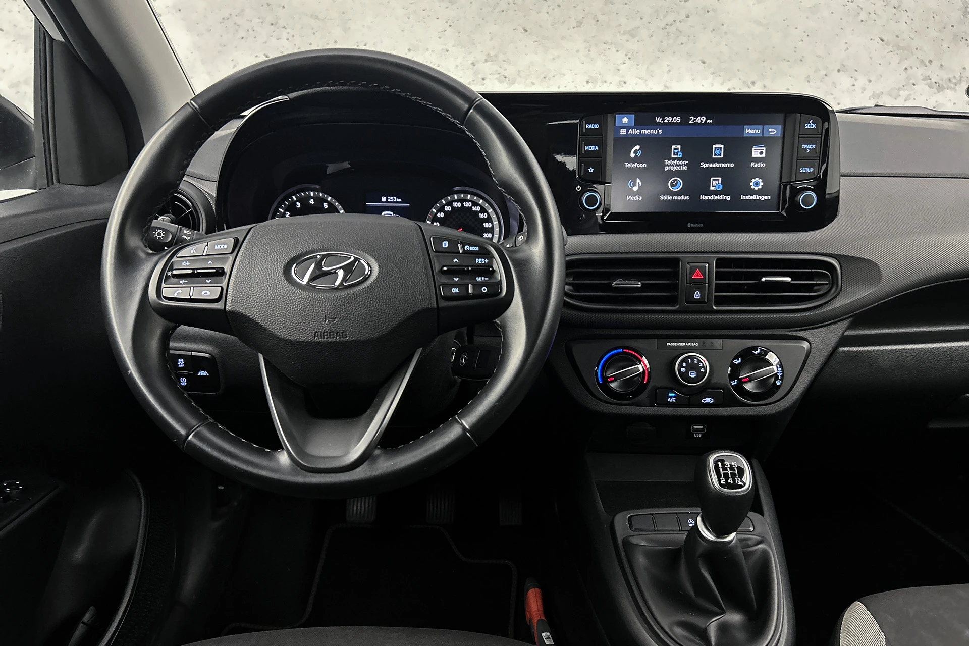 Hoofdafbeelding Hyundai i10