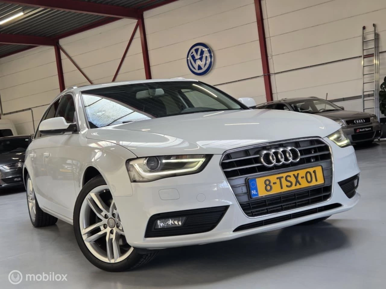 Hoofdafbeelding Audi A4