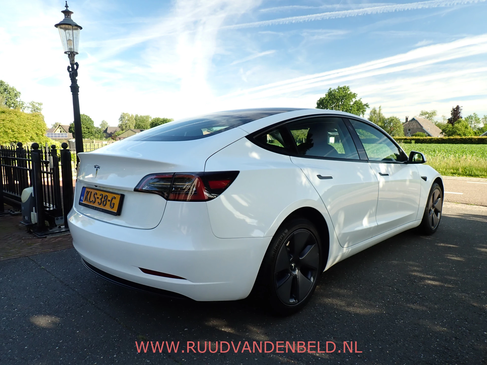 Hoofdafbeelding Tesla Model 3