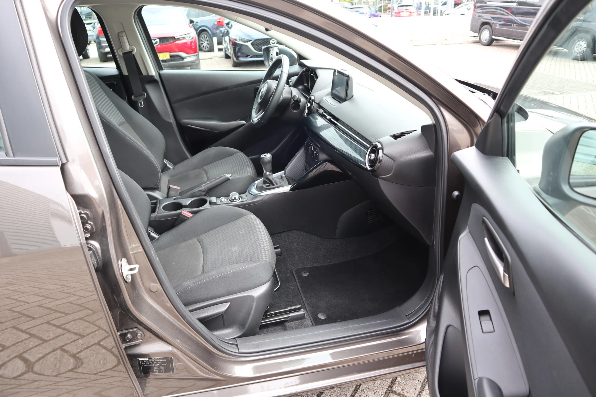 Hoofdafbeelding Mazda 2
