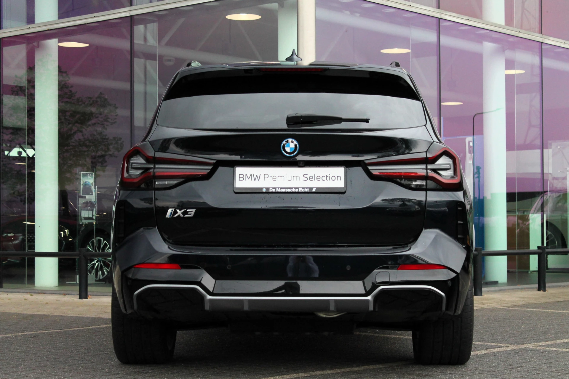 Hoofdafbeelding BMW iX3