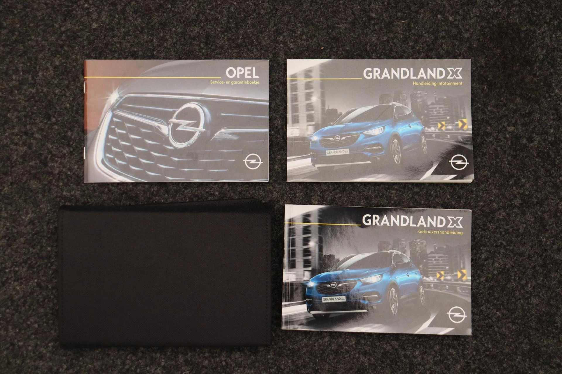 Hoofdafbeelding Opel Grandland X