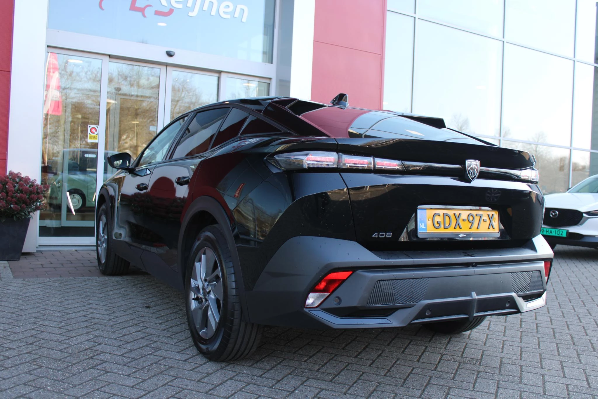 Hoofdafbeelding Peugeot 408