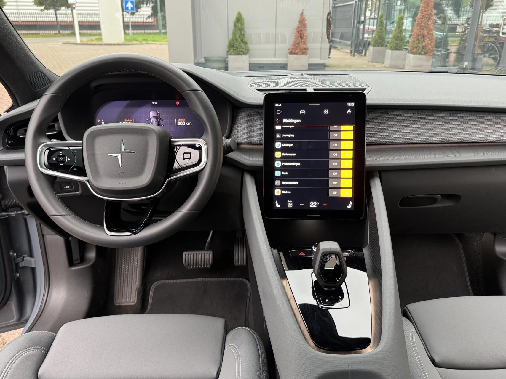 Hoofdafbeelding Polestar 2