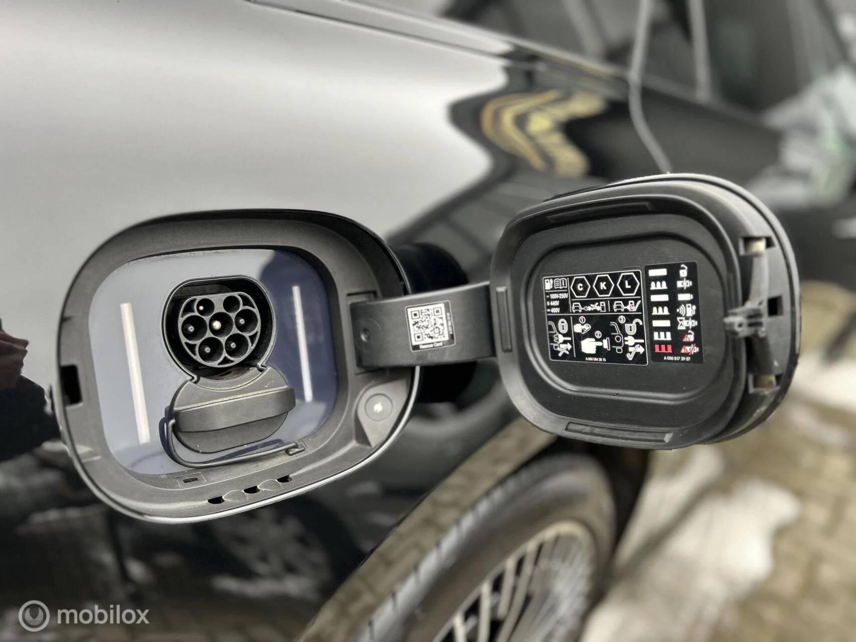 Hoofdafbeelding Mercedes-Benz EQS