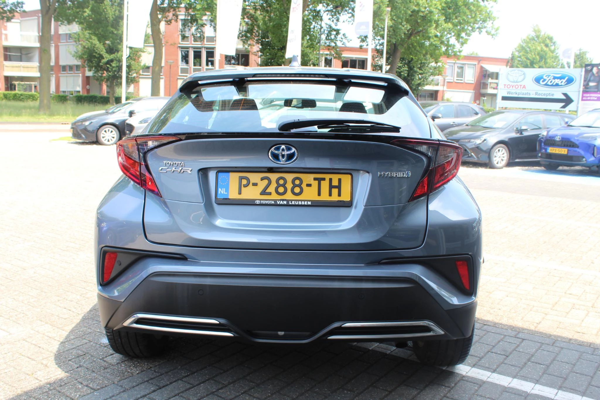 Hoofdafbeelding Toyota C-HR