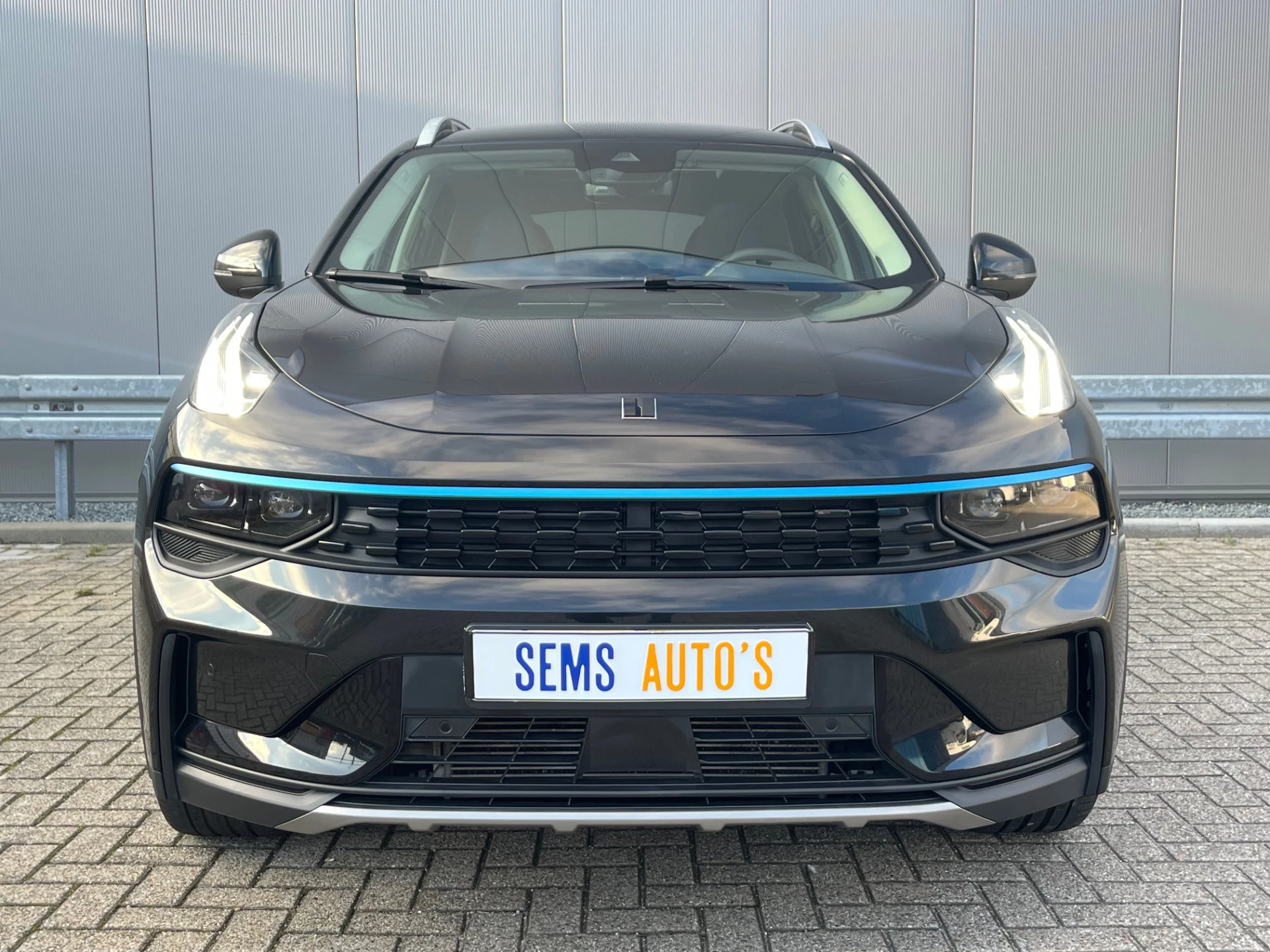 Hoofdafbeelding Lynk & Co 01