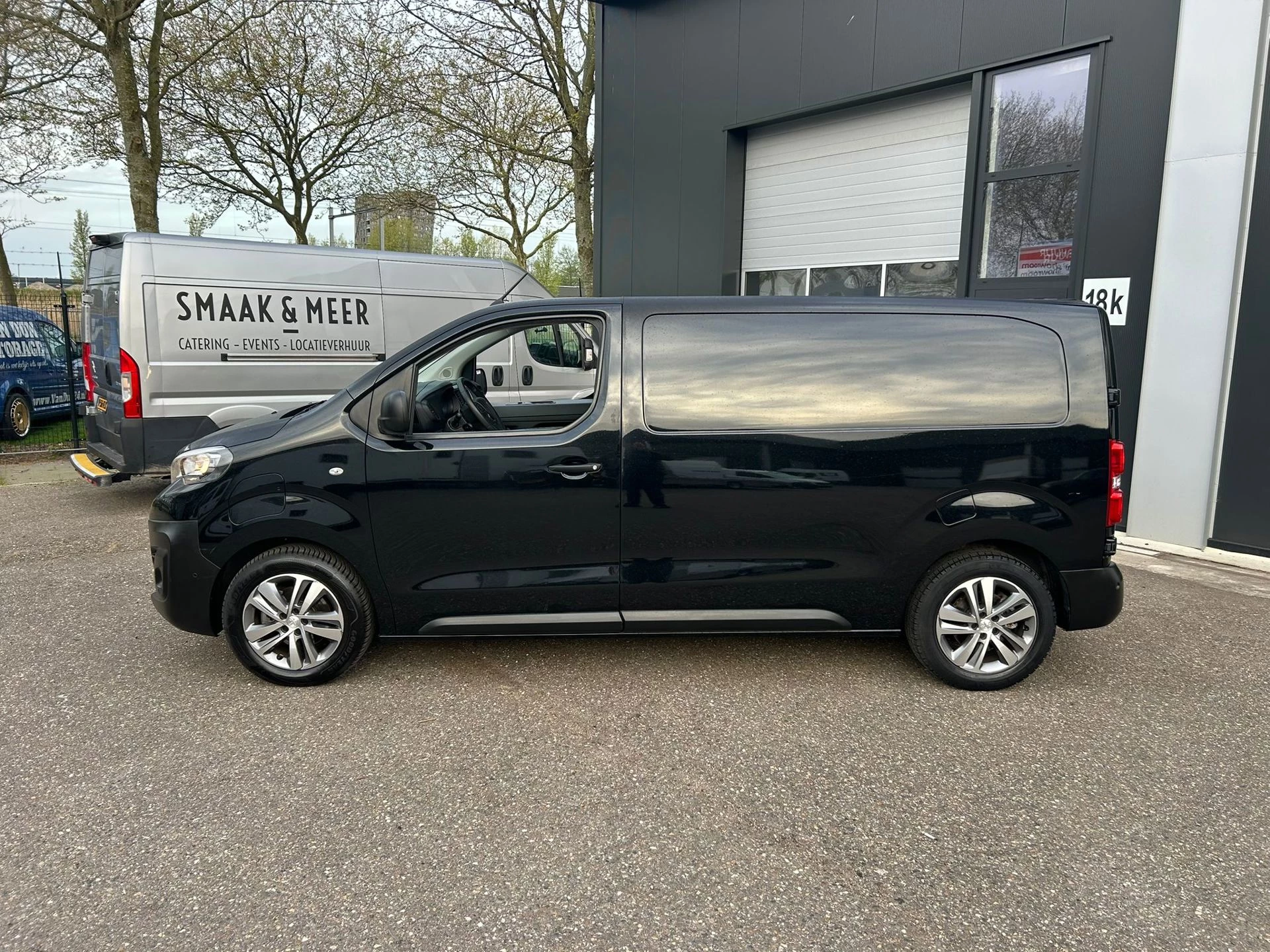 Hoofdafbeelding Peugeot e-Expert