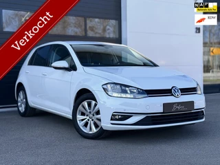 Volkswagen Golf 1.0 TSI Comfortline Business Carplay|Camera