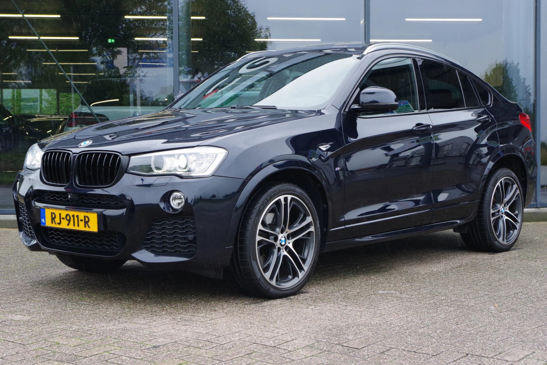 Hoofdafbeelding BMW X4