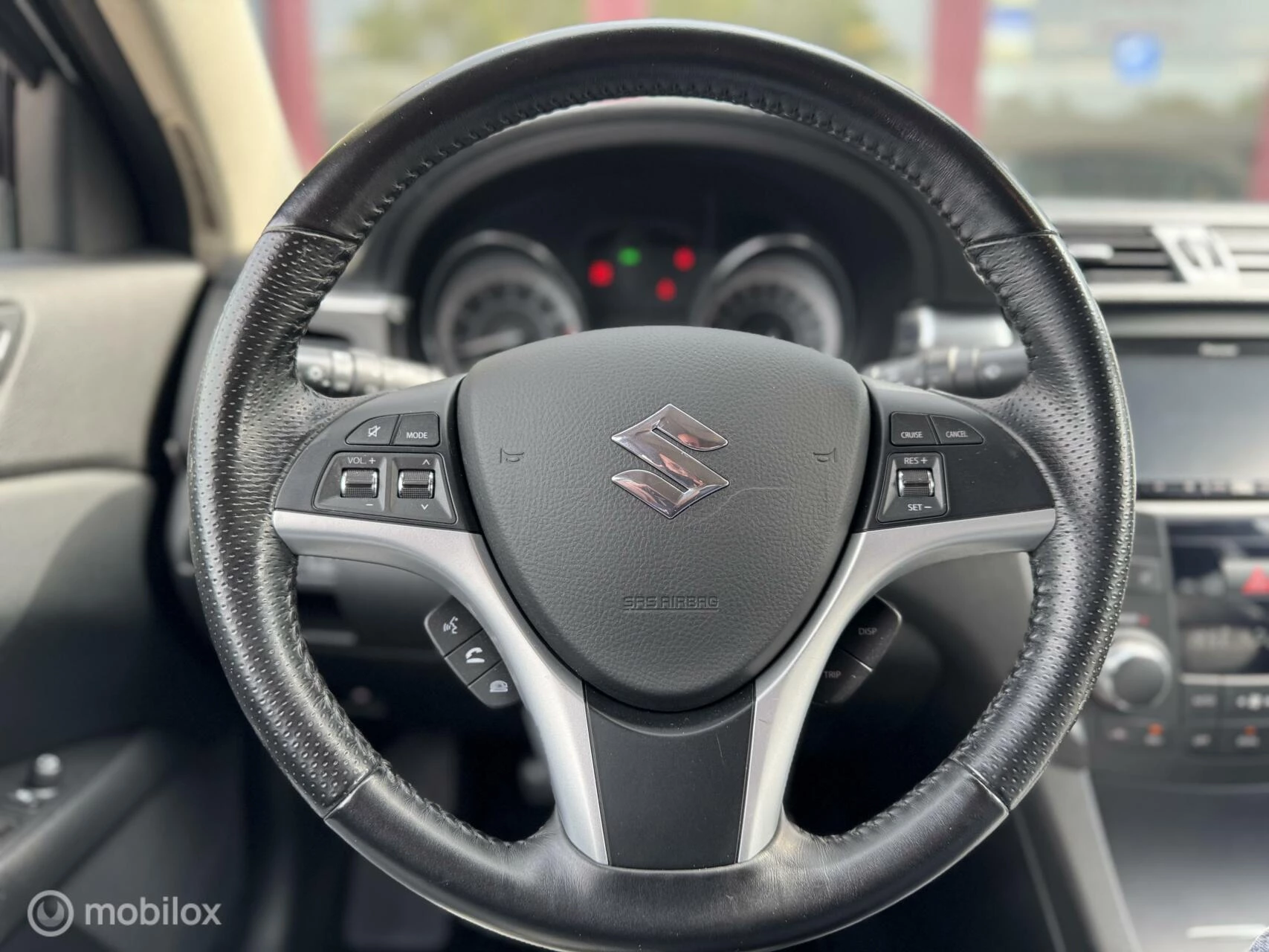 Hoofdafbeelding Suzuki Kizashi