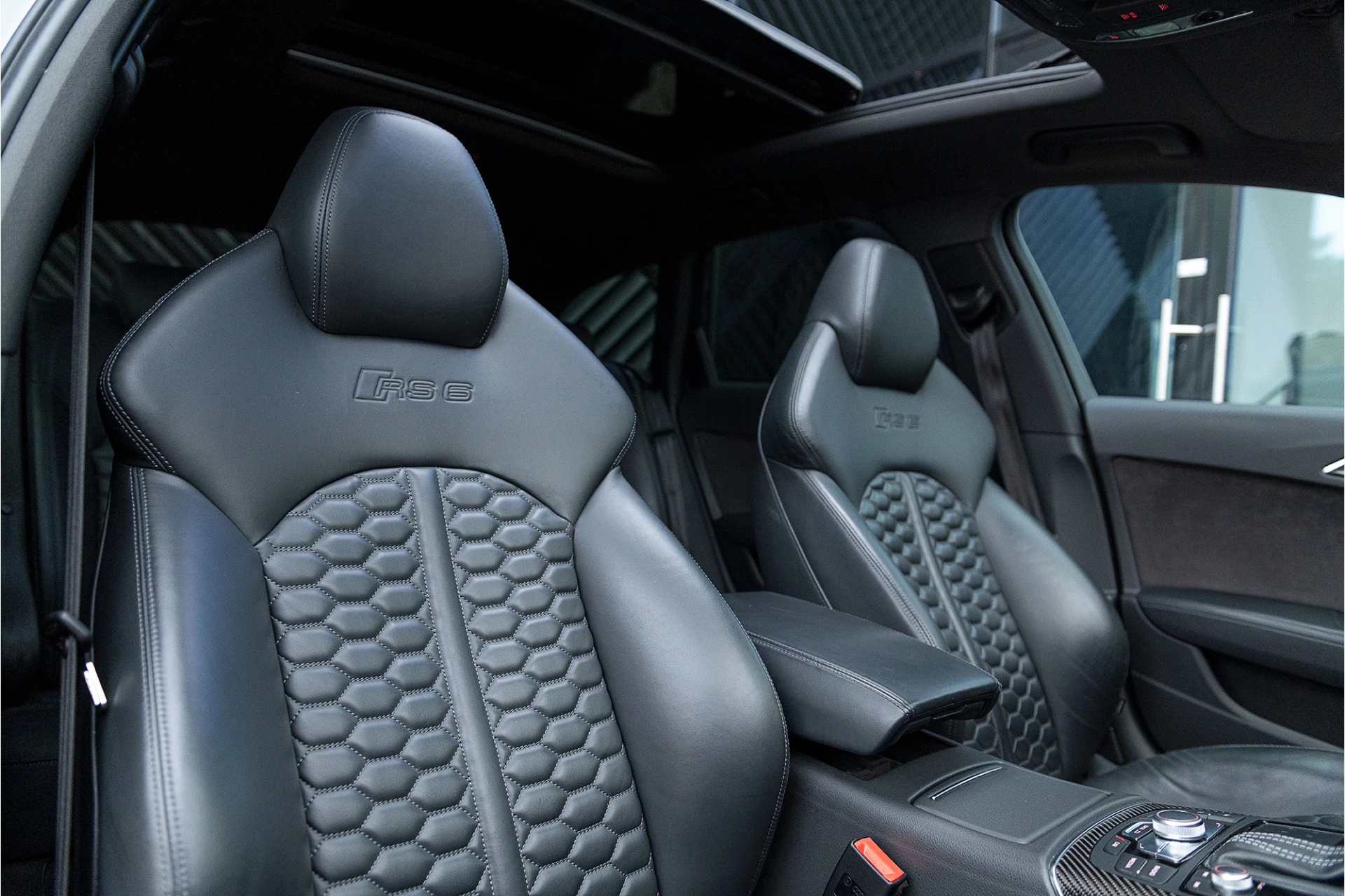 Hoofdafbeelding Audi RS6