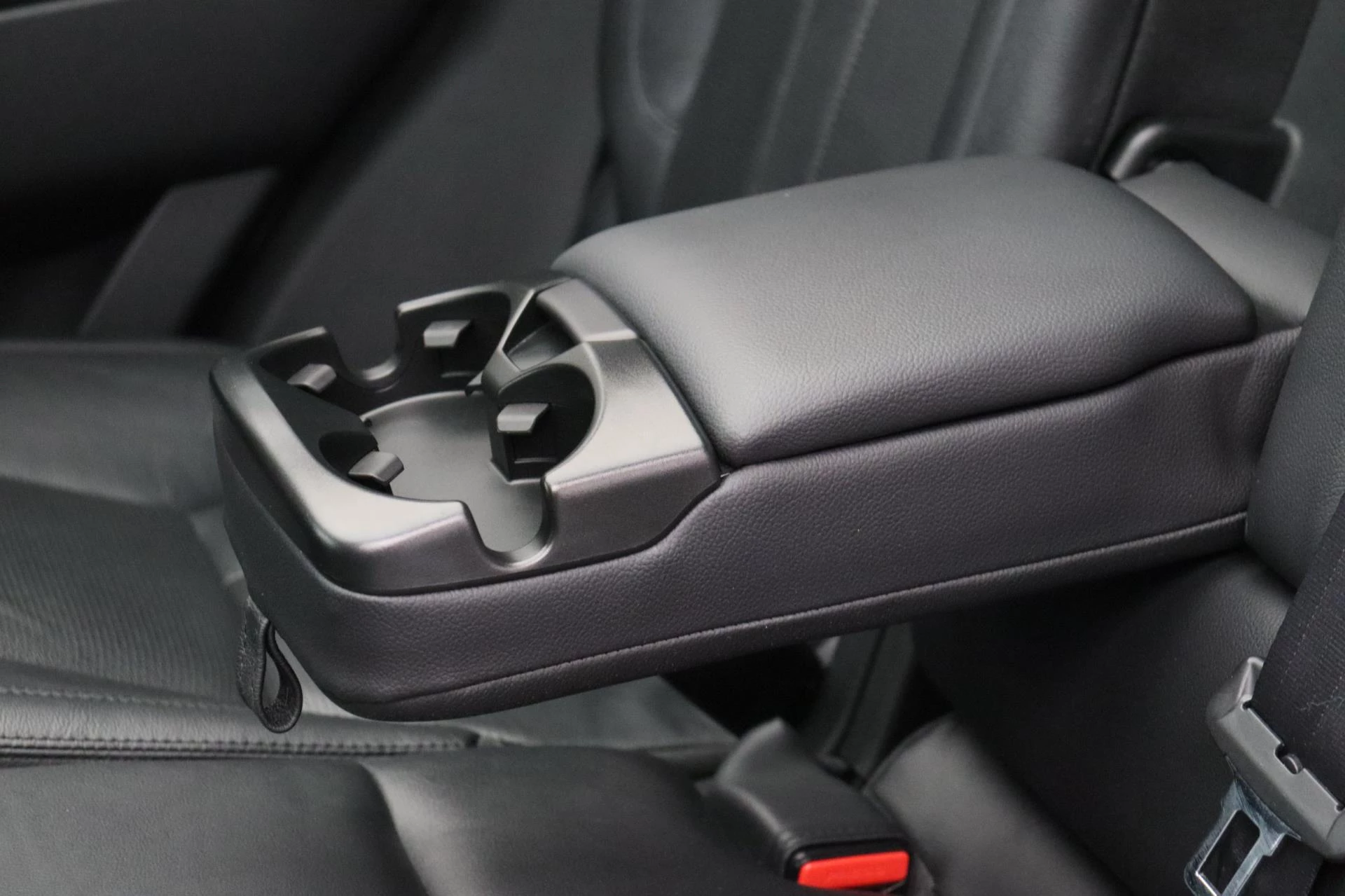 Hoofdafbeelding Land Rover Discovery Sport