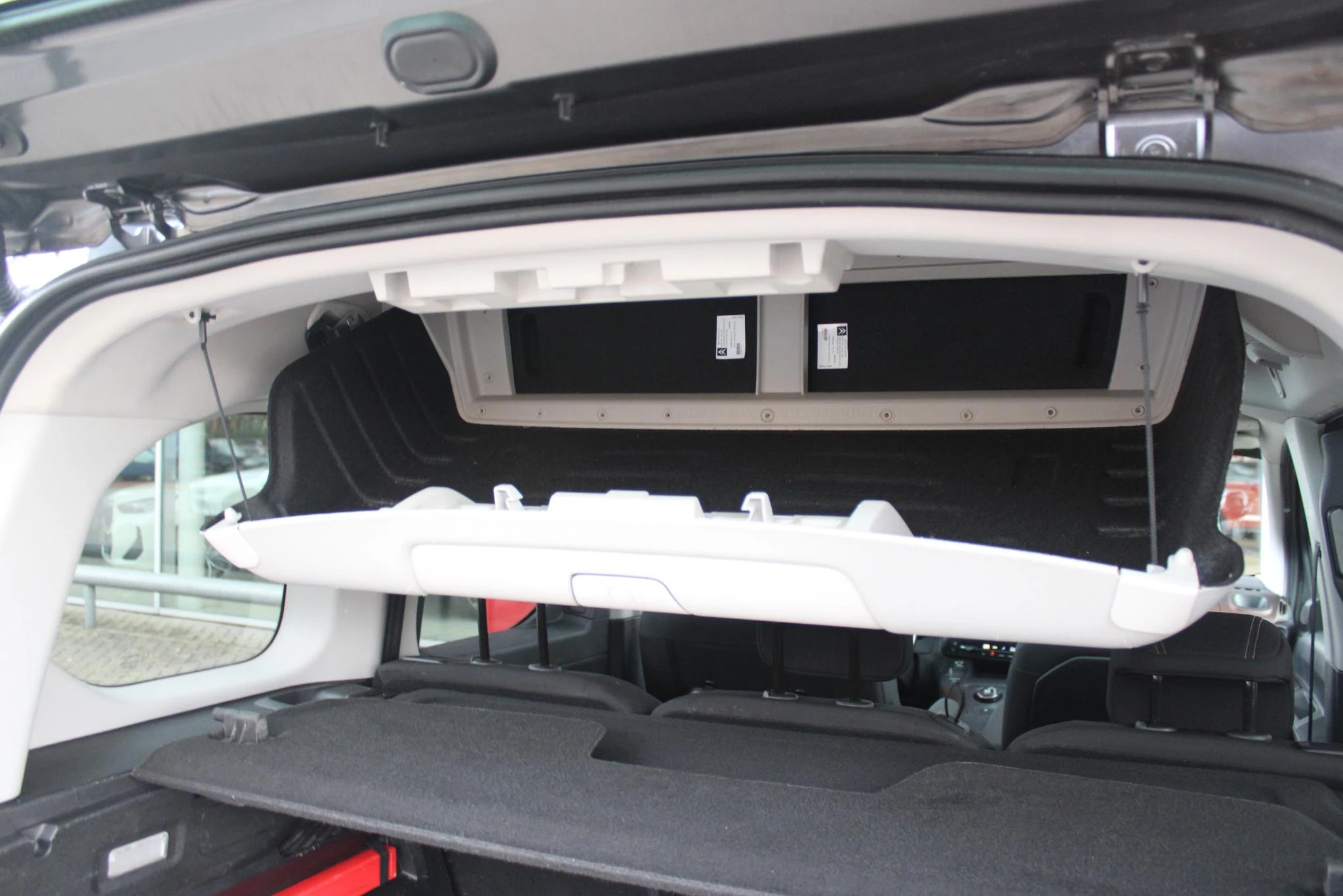 Hoofdafbeelding Peugeot Rifter