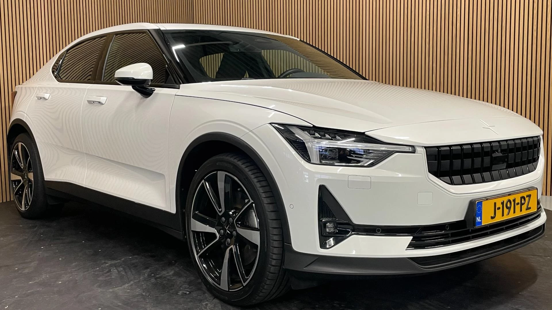 Hoofdafbeelding Polestar 2