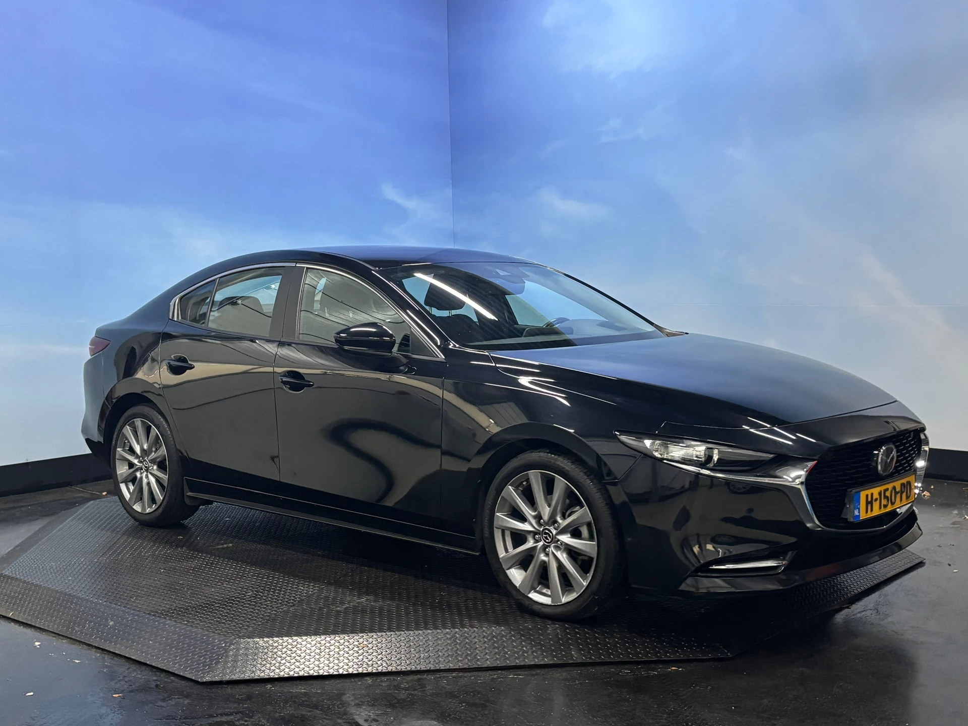 Hoofdafbeelding Mazda 3